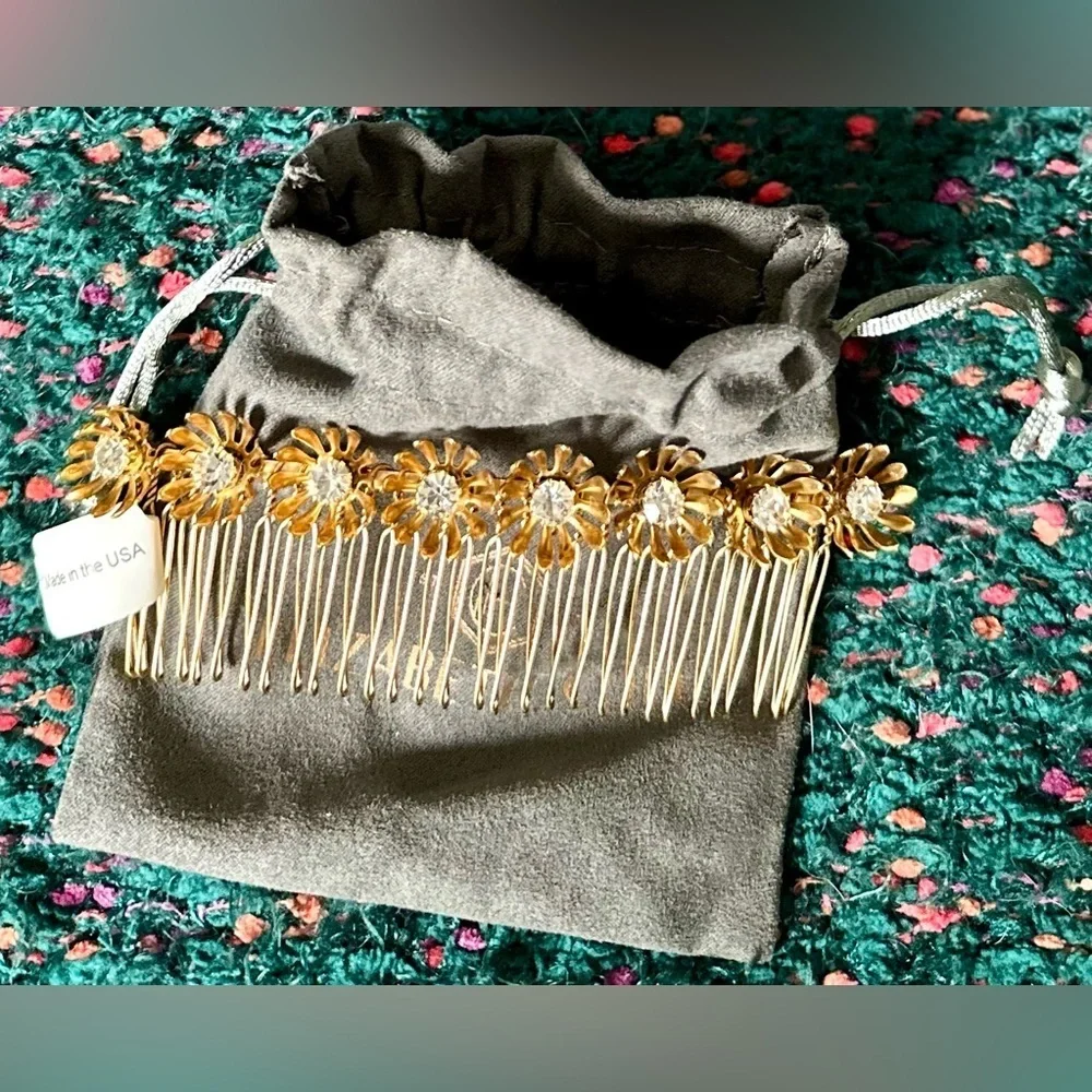 ELIZABETH COLE NWT Sophie Comb